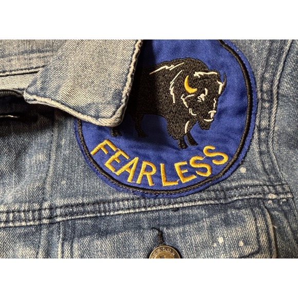 Reason Fearless Buffalo Patch Distressed Denim Trucker Jacket Paint Splatter S - Picture 4 of 9